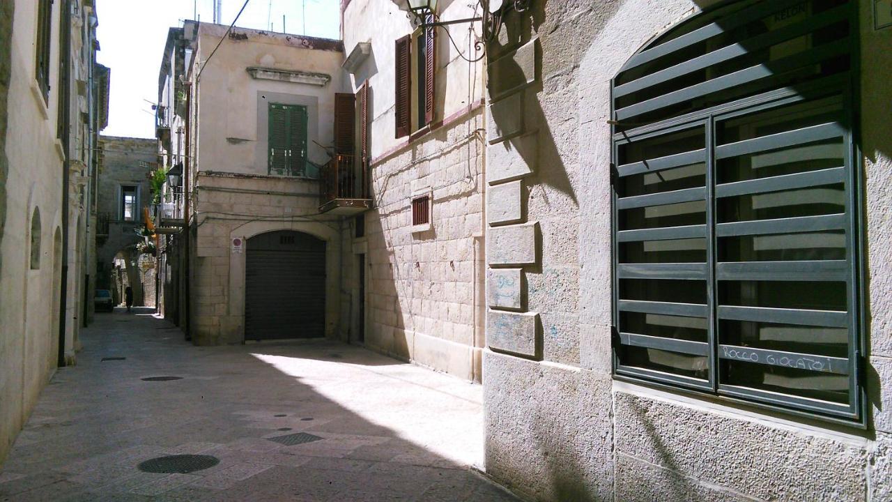 Monolocale Prezioso Villa Trani Exterior photo